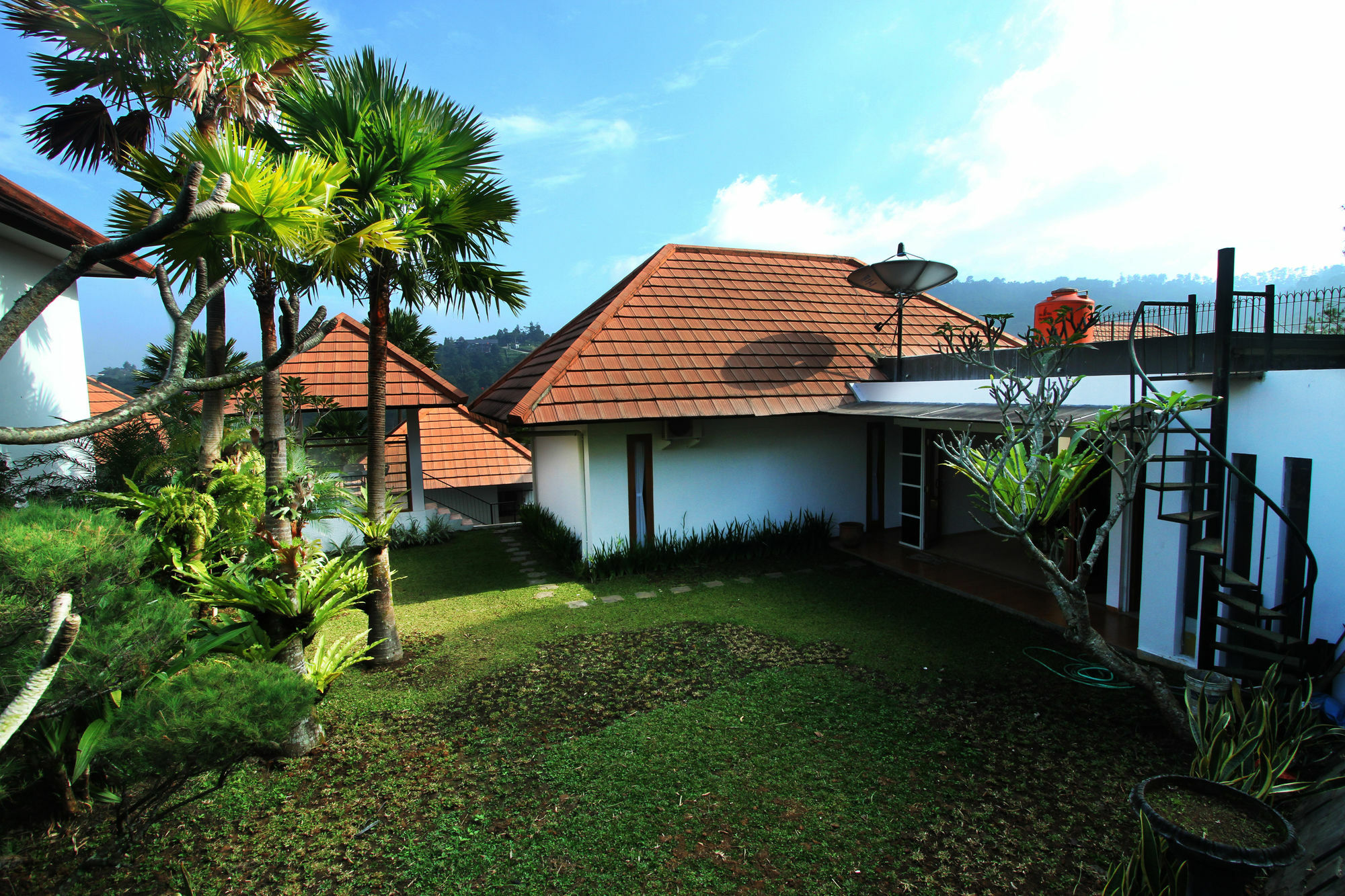 Kencana Villa Dago Bandung Exteriér fotografie