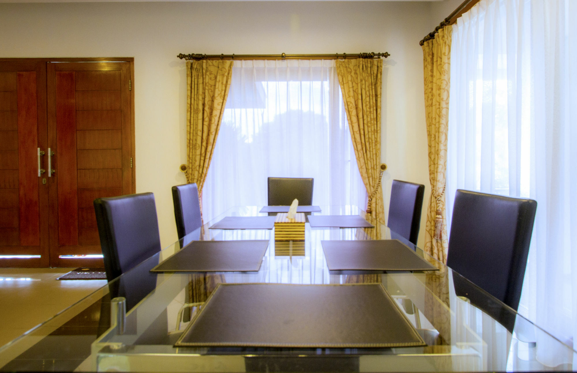 Kencana Villa Dago Bandung Exteriér fotografie